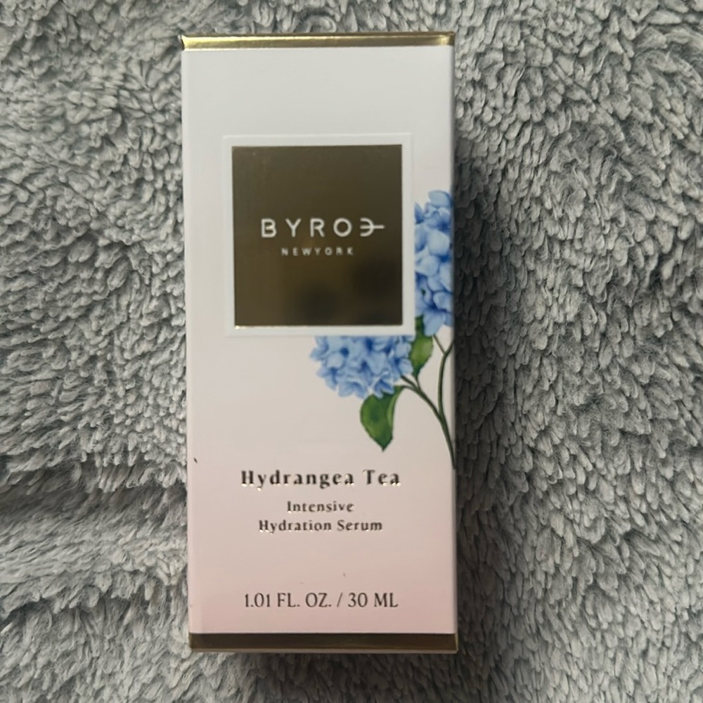 Byroe intensive hydration serum